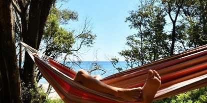 Reisemobilstellplatz - SUP Möglichkeit - Frankreich - Campingplatz Bagheera Direkt am Meer Korsika - Camping Bagheera