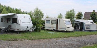 Motorhome parking space - Flanders - caravan plaatsen - Camping Stal 't Bardehof