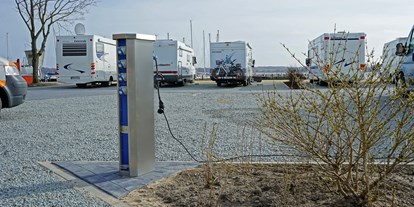Motorhome parking space - Umgebungsschwerpunkt: Meer - Germany - Stromversorgung an jedem Stellplatz - Stellplatz am Schleswiger Stadthafen