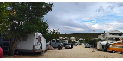 Motorhome parking space - WLAN: am ganzen Platz vorhanden - Dalmatia - Camping Sukošan Beach