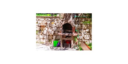 Motorhome parking space - Duschen - Dubrovnik - grill - Mini Camp Podaca