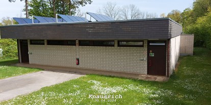 Motorhome parking space - Duschen - Luxembourg / Land of the Red Earth - Camping Kockelscheuer