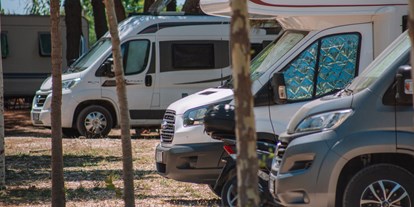 Reisemobilstellplatz - Frischwasserversorgung - RVPark in Shadow - MCM Camping