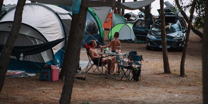 Reisemobilstellplatz - Frischwasserversorgung - Tent pitch - MCM Camping