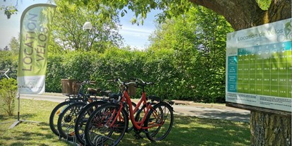 Reisemobilstellplatz - Wohnwagen erlaubt - Villaines les Rochers - Bike rental - Camping La Vallée de l'Indre