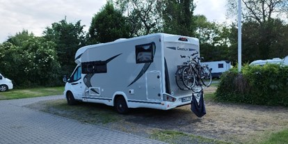 Motorhome parking space - Wohnwagen erlaubt - Czech Republic - Camp Sokol Troja