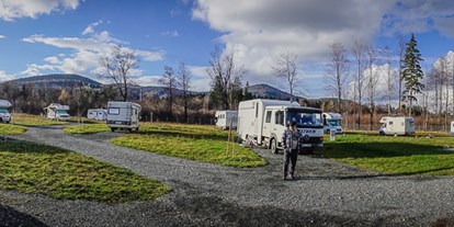 Reisemobilstellplatz - Umgebungsschwerpunkt: Berg - Königshan - Camp 66