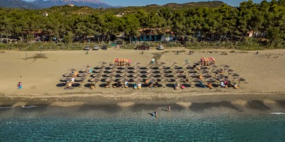 Motorhome parking space - Swimmingpool - Peloponnese  - Campsite  - Camping Meltemi