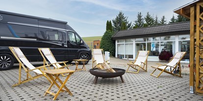 Reisemobilstellplatz - Art des Stellplatz: vor Campingplatz - Sachsen-Anhalt Süd - Bahlmann's Radwelt & Freizeitresort