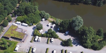 Motorhome parking space - Hallenbad - Binnenland - Wohnmobilhafen am Rendsburger Stadtsee 