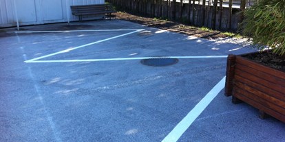 Motorhome parking space - Art des Stellplatz: bei Gewässer - Austria - Grauwasserentleerung / Frischwasserversorgung - Wohnmobilstellplatz Fischergries