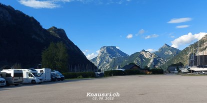 Motorhome parking space - SUP Möglichkeit - Austria - Stellplatz Trauneck