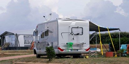 Reisemobilstellplatz - Wohnwagen erlaubt - Italien - Campingplatz Baia Blu La Tortuga****