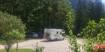 Motorhome parking space - WLAN: teilweise vorhanden - Carniola / Julian Alps / Laibach / Zasavje - Piknik center pri Jurju