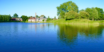 Reisemobilstellplatz - Umgebungsschwerpunkt: See - Lettland - Blick auf Mühle - Mill of Zasa