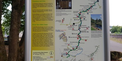 Reisemobilstellplatz - Schiffweiler - Glan-Blies-Radweg (Info-Tafel) - Stellplatz beim Sportplatz