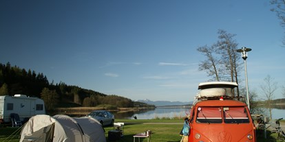 Motorhome parking space - Duschen - Oberbayern - Camping Stein