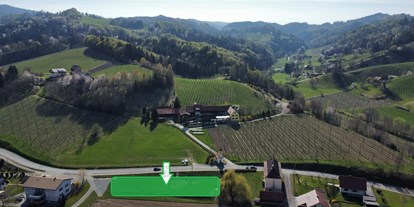 Reisemobilstellplatz - Art des Stellplatz: beim Golfplatz - Steiermark - CLAUS RESCH CAMPING STELLPLATZ