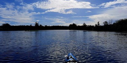 Reisemobilstellplatz - Umgebungsschwerpunkt: Fluss - Vorpommern - mit dem Kanu auf der Peene - Caravan & Resort Gützkow