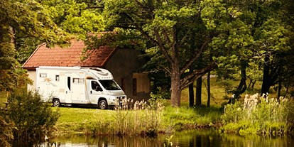 Reisemobilstellplatz - Wohnwagen erlaubt - Nord Vidzeme - Viitina am See in Estland