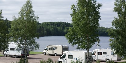 Reisemobilstellplatz - Art des Stellplatz: bei Gewässer - Schweden - Sandaholm Restaurang & Camping