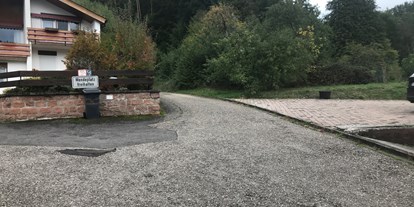 Reisemobilstellplatz - Bademöglichkeit für Hunde - Hauenstein (Südwestpfalz) - PalatinaCamping - Schönau Pfalz 