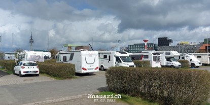 Reisemobilstellplatz - Umgebungsschwerpunkt: Fluss - Nordseeküste - Reisemobilparkplatz Doppelschleuse