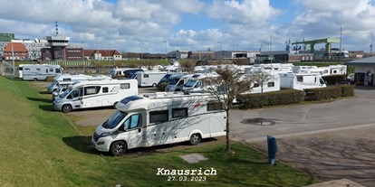 Reisemobilstellplatz - Umgebungsschwerpunkt: Fluss - Nordseeküste - Reisemobilparkplatz Doppelschleuse