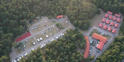 Reisemobilstellplatz - Art des Stellplatz: ausgewiesener Parkplatz - Palanga Camping Compensa
