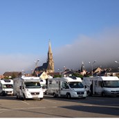 RV parking space - Beschreibungstext für das Bild - Arret Camping-Car
