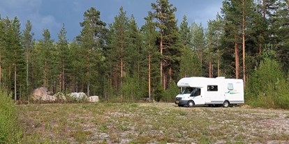 Motorhome parking space - Frischwasserversorgung - Northern Sweden - Nederhögen Vildmarkscenter Camping, Vandrahem, Konferensgård, Café