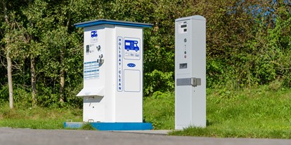Motorhome parking space - öffentliche Verkehrsmittel - Bad Waldsee - Holiday-Clean-Anlage  - Wohnmobilstellplatz Leutkirch