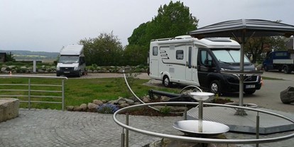 Reisemobilstellplatz - Frischwasserversorgung - Vorpommern - Sitz-und Grillplatz am Hafen - Stellplatz am Hafen
