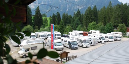 Motorhome parking space - Umgebungsschwerpunkt: Berg - Oberbayern - Stellplatz an der Götschen-Alm