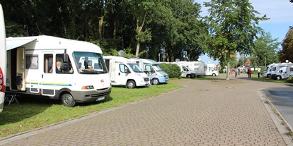 Motorhome parking space - WLAN: am ganzen Platz vorhanden - Ostfriesland - Reisemobilstellplatz Ostrhauderfehn