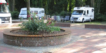 Motorhome parking space - WLAN: am ganzen Platz vorhanden - Lower Saxony - Reisemobilstellplatz Ostrhauderfehn