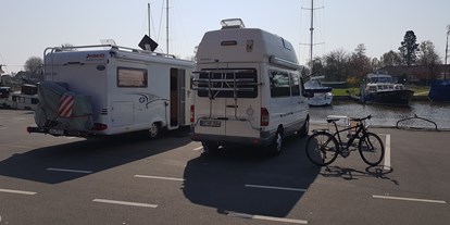 Motorhome parking space - Ostfriesland - Wohnmobilstellplatz Am Alten Hafen in Weener