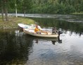 Wohnmobilstellplatz: Sie können ein Boot zum Angeln mieten - Zorbcenter