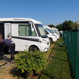 Wohnmobilstellplatz: Camping-Stellplatz Struppen