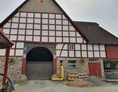 Wohnmobilstellplatz: Gebäude um ca. 1650 - Ferienhof Welling