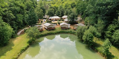 Reisemobilstellplatz - Wohnwagen erlaubt - Frankreich - Eden villages Camping La Bouquerie