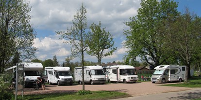 Motorhome parking space - Schwarzwald - Wohnmobilstellplatz am Schlosspark