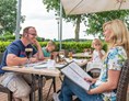 Wohnmobilstellplatz: Kulinarisch genießen im Restaurant Piazza - Reisemobilhafen am Alfsee Center