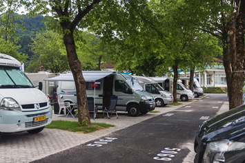 Wohnmobilstellplatz: Pitche Standard - campers spot - Campingplatz Natura – Terme Olimia*****