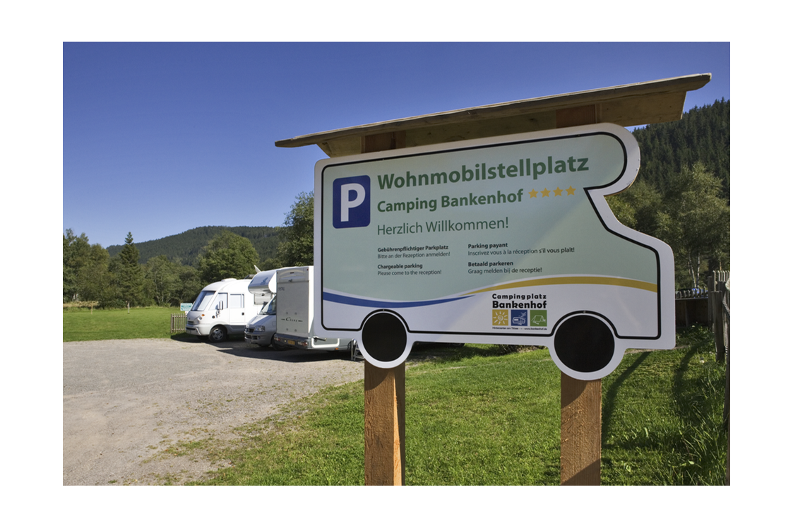 Wohnmobilstellplatz: Willkommen auf dem Wohnmobilstellplatz! - Camping Bankenhof Hinterzarten am Titisee