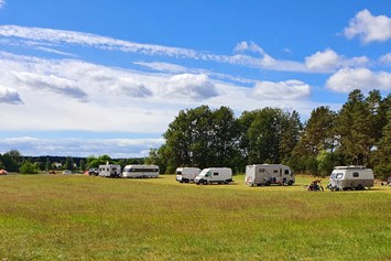Wohnmobilstellplatz: Stellplätze  - Camping Am Kluger See