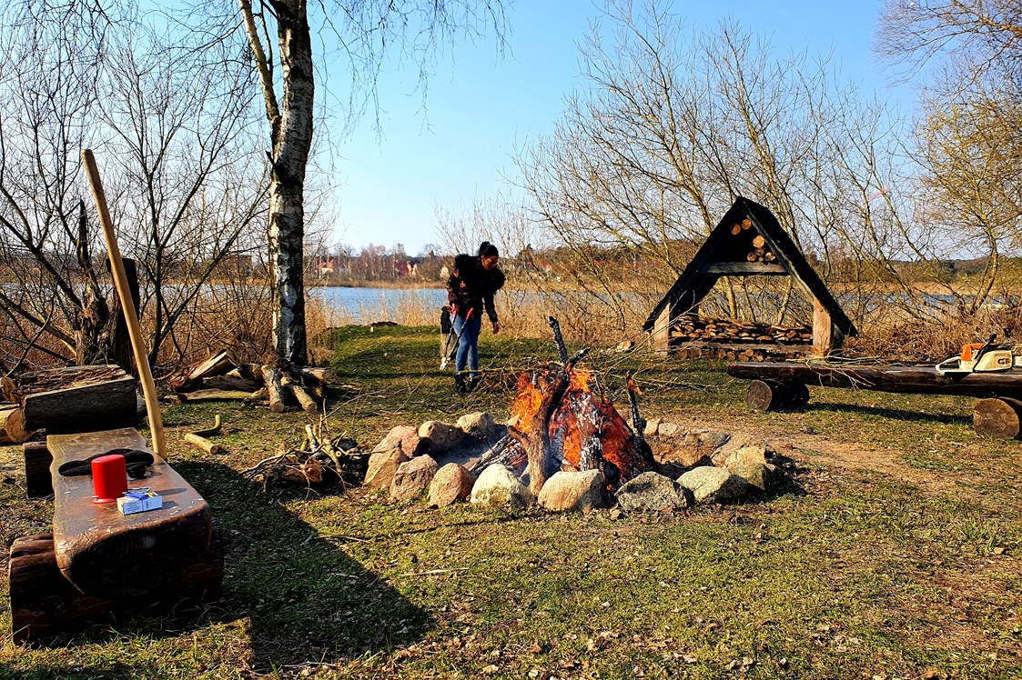 Wohnmobilstellplatz: LagerfeuerWiese - Camping Am Kluger See