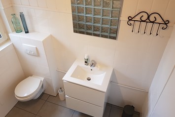 Wohnmobilstellplatz: Badezimmer für unsere Gäste  - Ferienbauernhof De Slaaphoeve