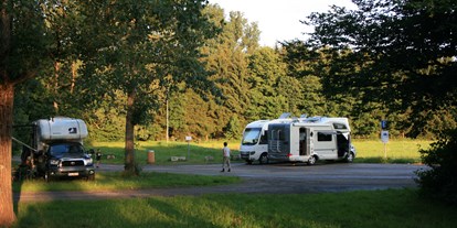 Motorhome parking space - Untermünkheim - Am Stausee Aichstrut