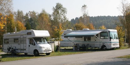 Motorhome parking space - WLAN: nur um die Rezeption vorhanden - Vilshofen - Bavaria KurSport CampingPark